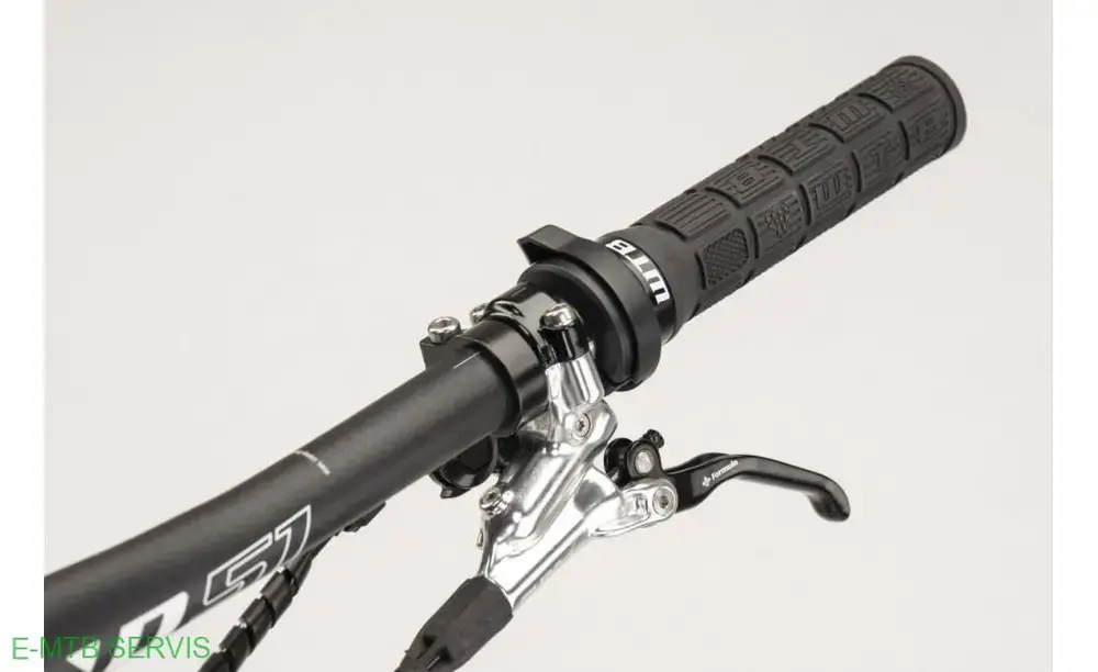 GHOST Path Riot CF Advanced F430 2024